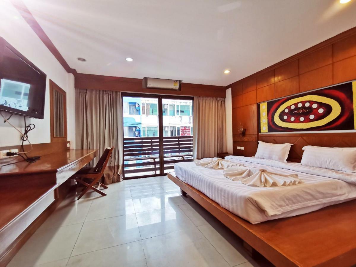 New Life Phuket Classic Patong Екстер'єр фото